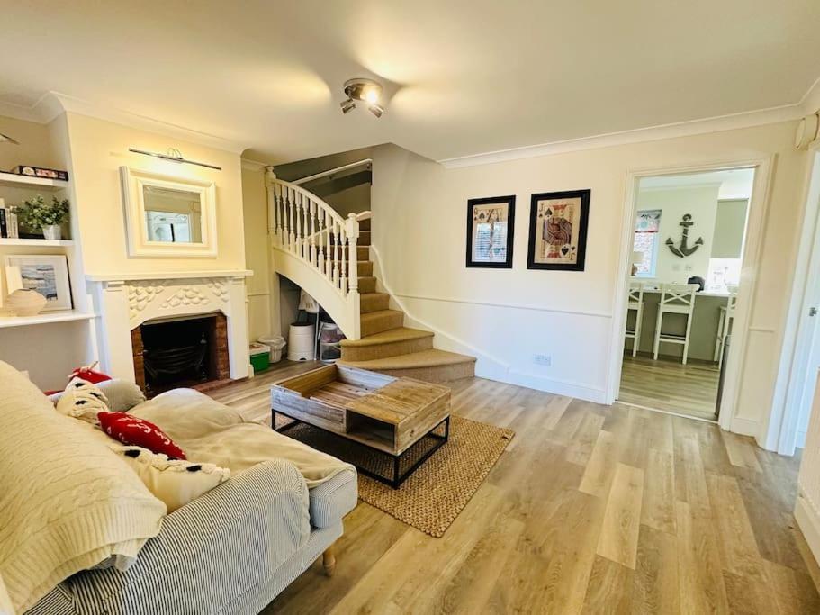 New! Blakeney. Harbour View เบลคนีย์ ภายนอก รูปภาพ